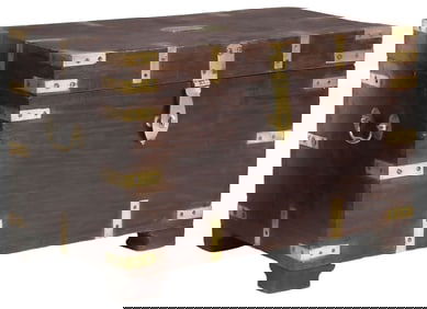 LARGE ENGLISH BRASS-BOUND MAHOGANY STORAGE CHEST