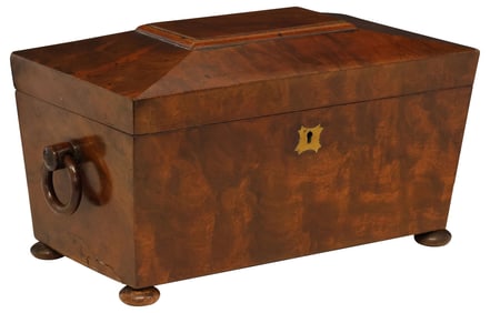 ENGLISH EARLY VICTORIAN MAHOGANY TEA CADDY