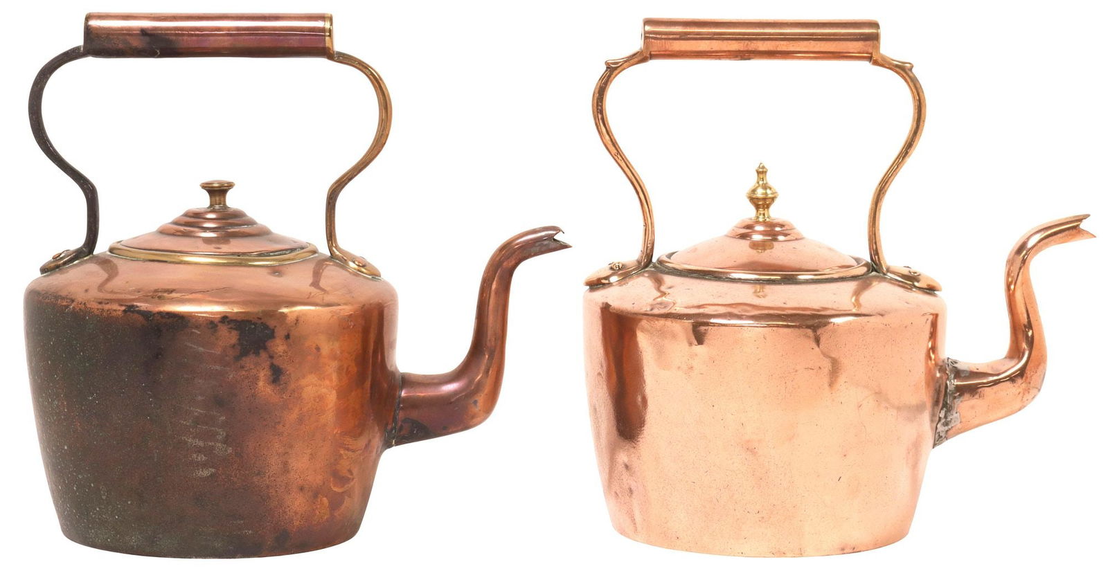(2) ENGLISH VICTORIAN COPPER KETTLES (1 of 3)
