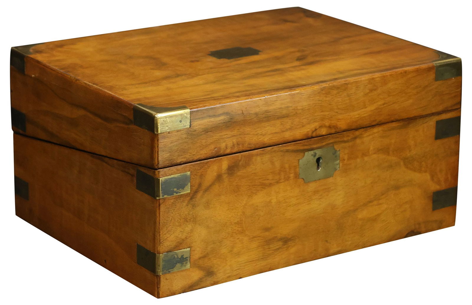 ENGLISH BRASS-FITTED WALNUT WRITING SLOPE/ TRAVEL DESK: English walnut writing slope, 19th c., having hinged top with vacant cartouche, brass-bound and lock plate escutcheon, interior displaying velvet writing surface, above inkwell and storage trays, lift