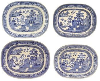 (4) ENGLISH STAFFORDSHIRE TRANSFERWARE 'BLUE WILLOW' PLATTERS