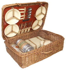 ITALIAN VINTAGE WICKER PICNIC BASKET & ACCESSORIES, A SET FOR 4