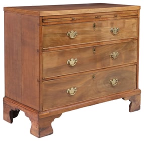 ENGLISH GEORGIAN PERIOD MAHOGANY CHEST OF DRAWERS