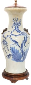 CHINESE BLUE & WHITE PORCELAIN VASE 1-LT TABLE LAMP