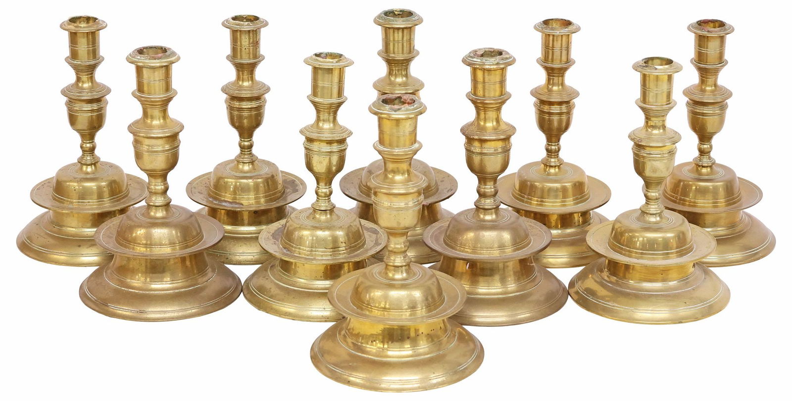 (10) METROPOLITAN MUSEUM OF ART ENGLISH-STYLE BRASS CANDLESTICKS (1 of 5)