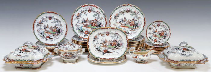 (50) ENGLISH ASHWORTH BROS CHINOISERIE IRONSTONE DINNER SERVICE
