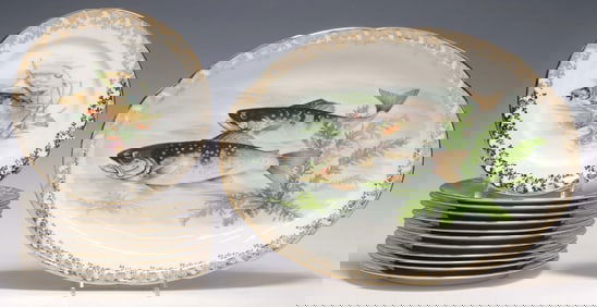 (13) FRENCH LIMOGES PARCEL GILT PORCELAIN FISH SERVICE