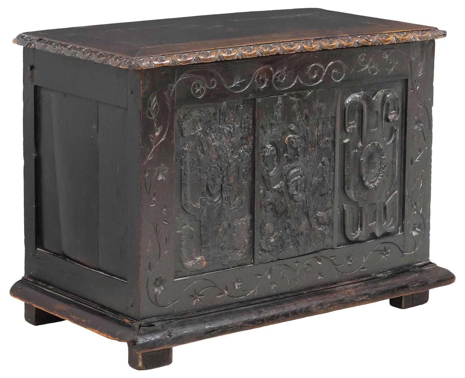 CONTINENTAL FIGURAL & FOLIATE CARVED OAK STORAGE CHEST, 18TH C. (1 of 6)