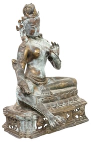 SINO-TIBETAN ANTIQUE BRONZE / COPPER ALLOY SCULPTURE OF A SEATED GREEN TARA