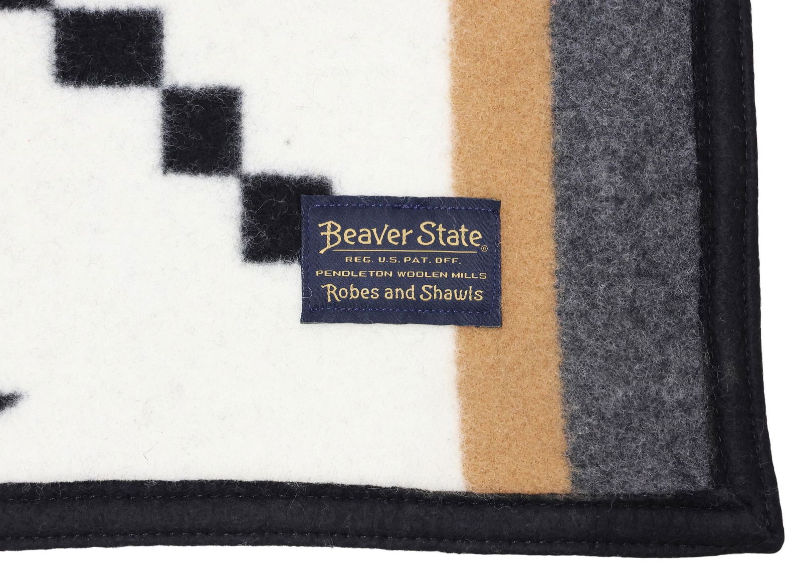 (3) PENDLETON WOOLEN MILLS 'SPIDER ROCK' THROW BLANKETS - 4