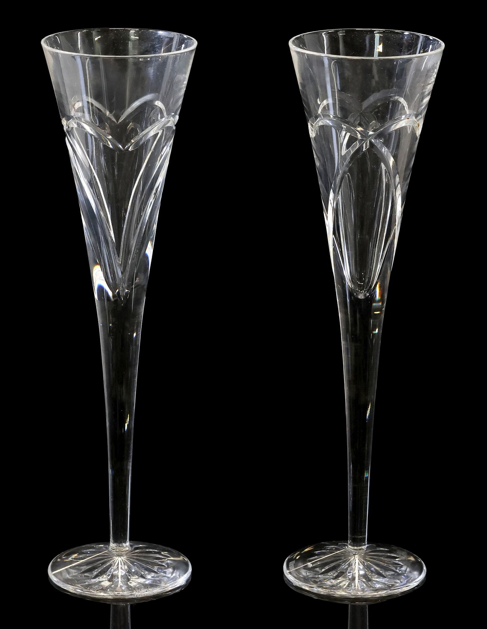 (2) WATERFORD WISHES SERIES 'LOVE & ROMANCE' CRYSTAL TOASTING FLUTES (1 of 8)
