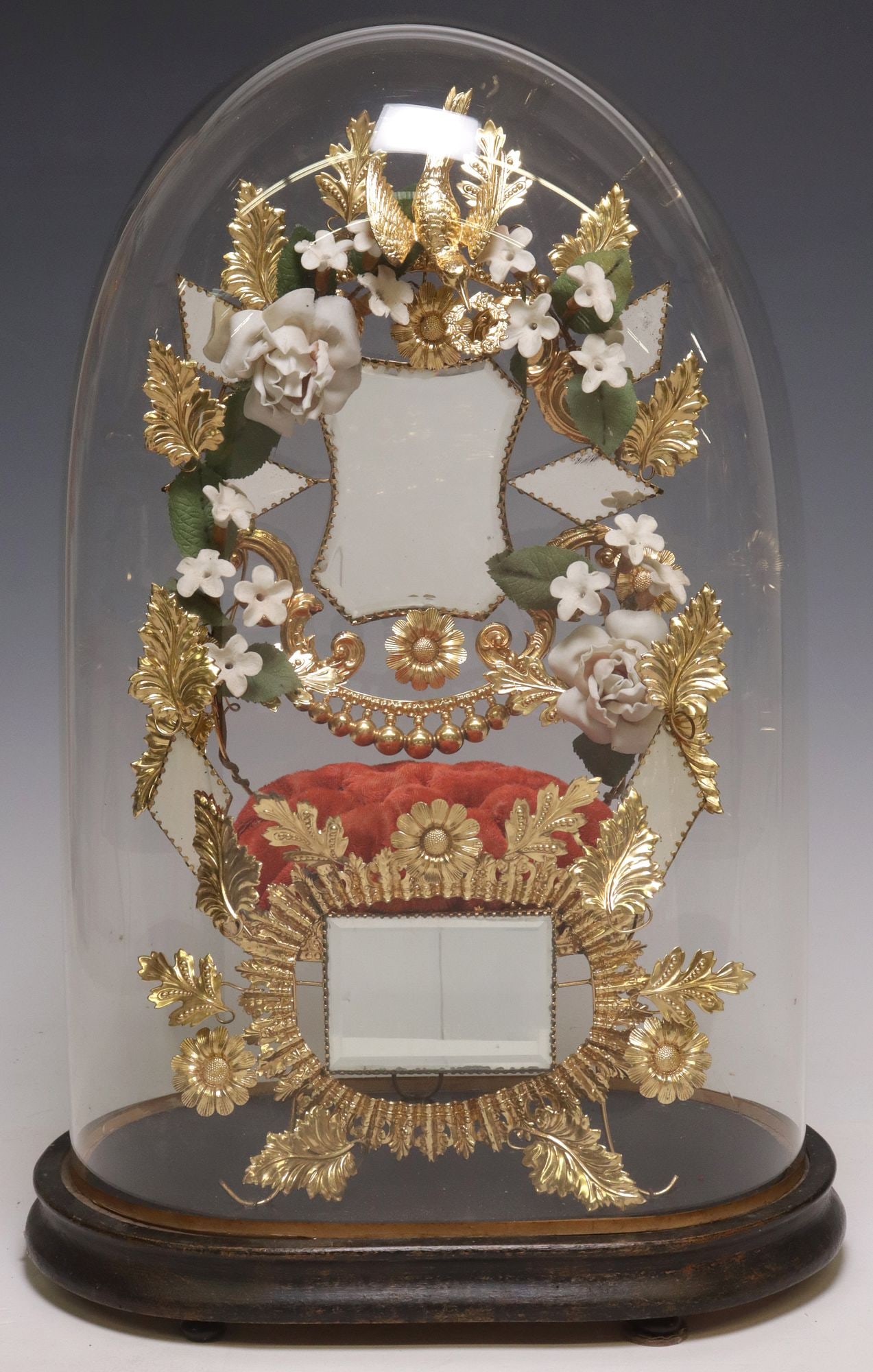 FRENCH GLOBE DE MARIEE / BRIDE'S GLOBE IN CLOCHE (1 of 5)