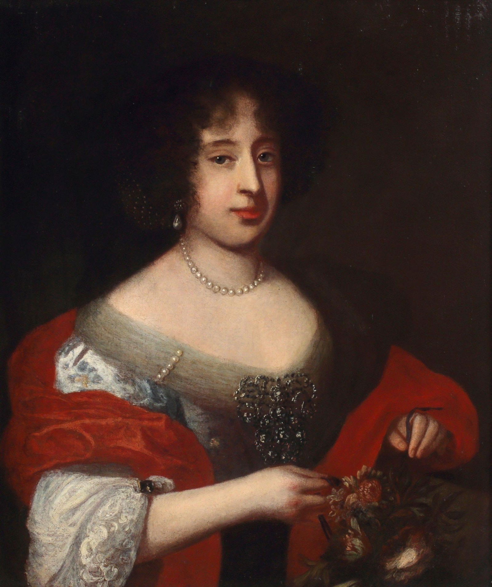 SPANISH SCHOOL (18TH C.) PORTRAIT OF A LADY WITH PEARL JEWELRY: Framed oil on canvas painting, Portrait of a lady wearing pearl jewelry, relined, sight: approx 30.5"h, 25.5"w, overall: 37.5"h, 32.5"w, 18.25lbs