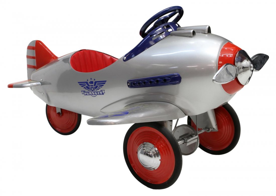 pursuit pedal plane reproduction