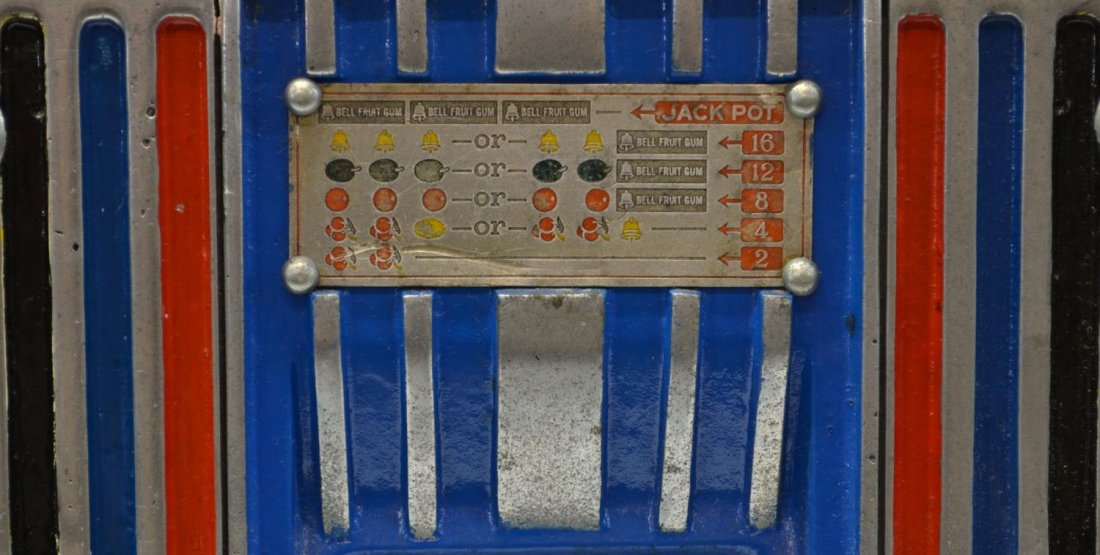 VINTAGE JENNINGS DUCHESS 25 CENT SLOT MACHINE - 3