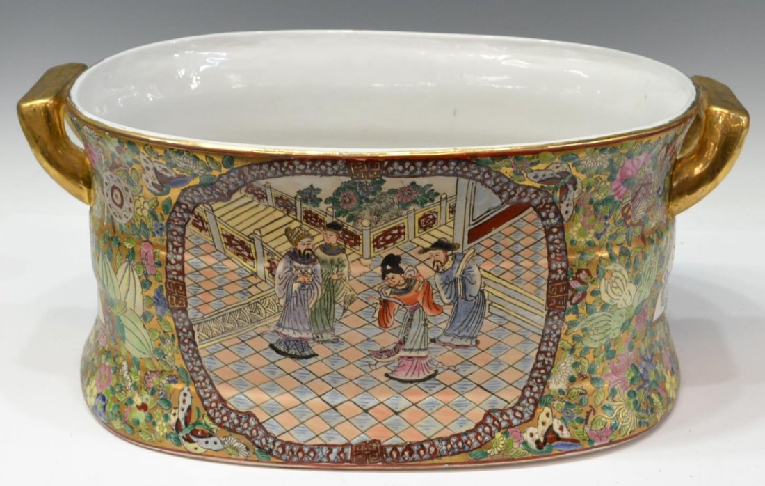 LARGE CHINESE ENAMELED HANDLED PORCELAIN BASIN - 3