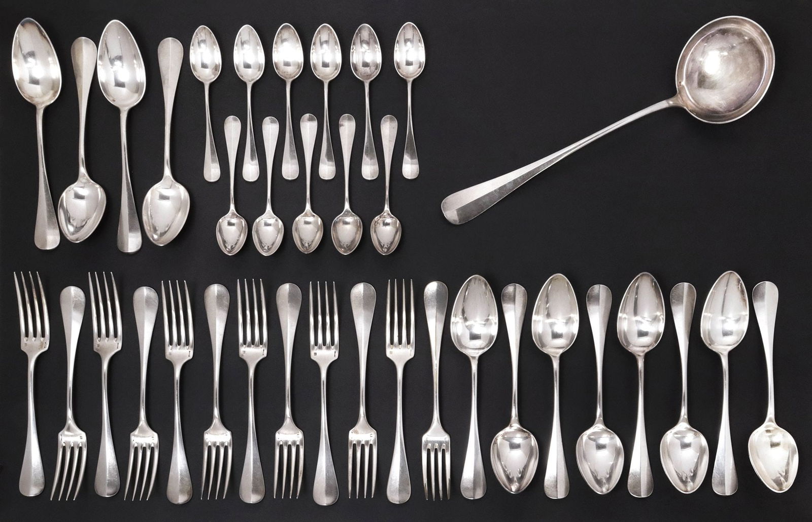 (35) CHRISTOFLE 'FIDELIO' SILVERPLATE FLATWARE SERVICE IN BRANDED CASE (1 of 8)