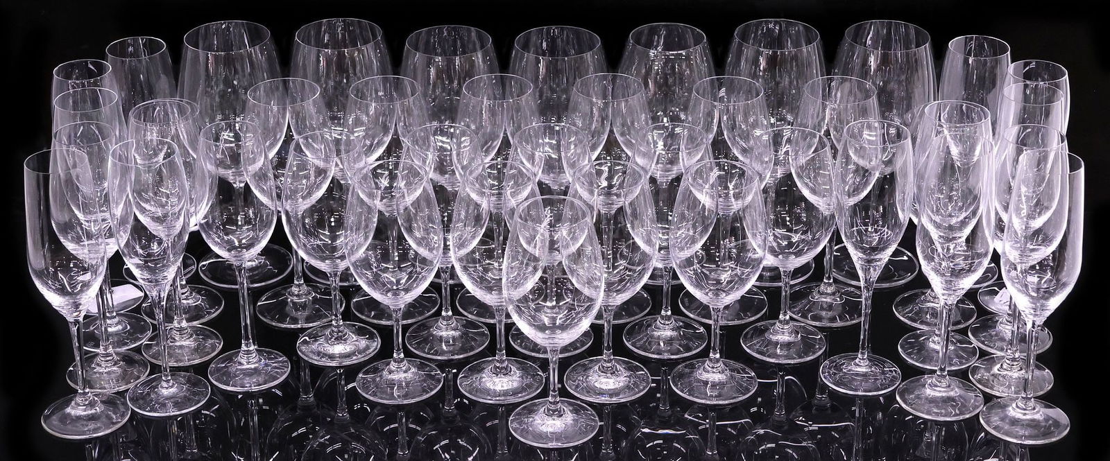 (41) COLLECTION OF RIEDEL COLORLESS STEMWARE, WINE GLASSES & FLUTES (1 of 4)