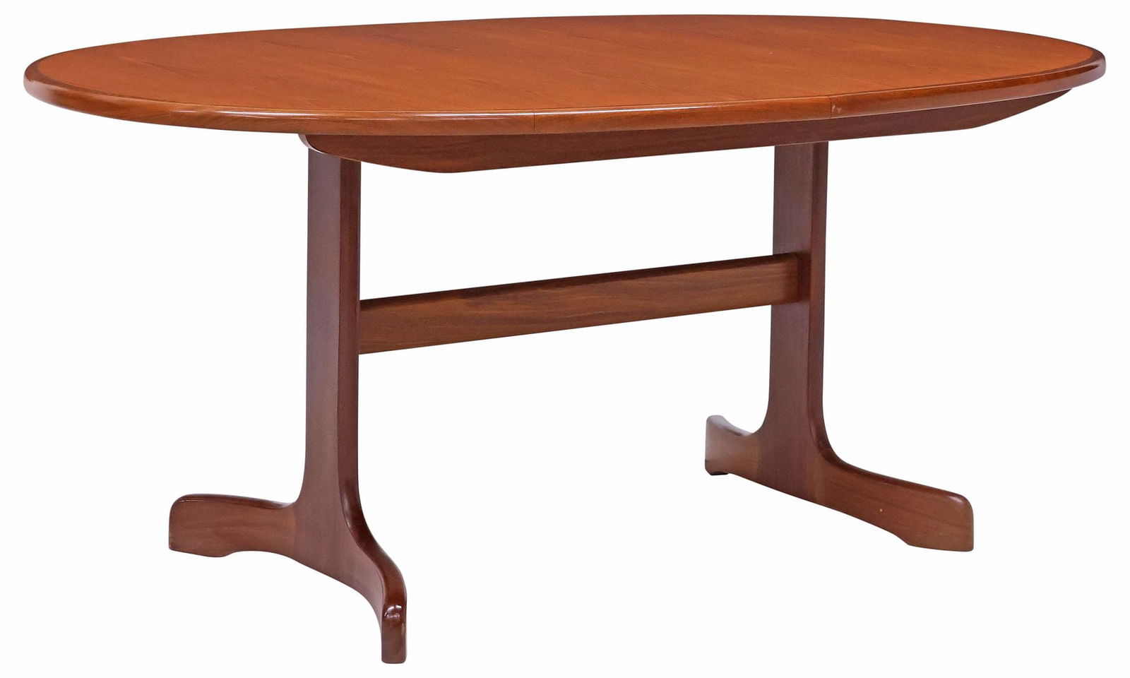 G PLAN (ATTRIB.) 'FRESCO' MID-CENTURY MODERN DRAW-LEAF DINING TABLE: Mid-century modern teak "Fresco" extension dining table, attributed to Victor B. Wilkins for G Plan, c.1960s, having oval top, concealing two draw leaves, rising on stretcher-joined straight supports,