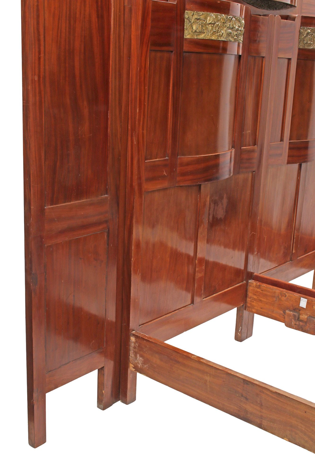 LARGE ITALIAN ART NOUVEAU BRONZE-MOUNTED MAHOGANY BED - 7