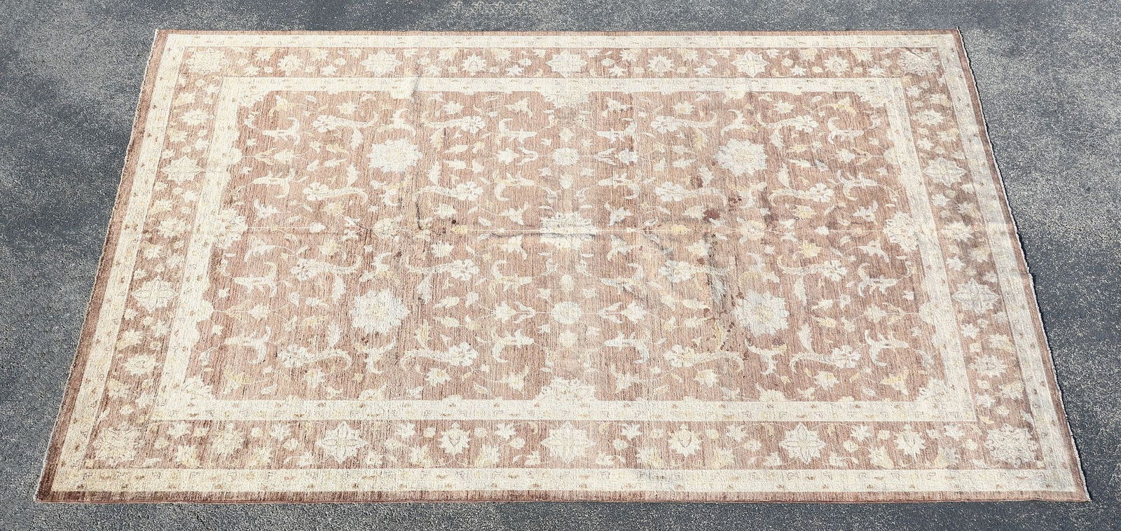 ESTATE HAND-TIED GHAZNI RUG, PAKISTAN, 13'5" X 10'1" (1 of 3)