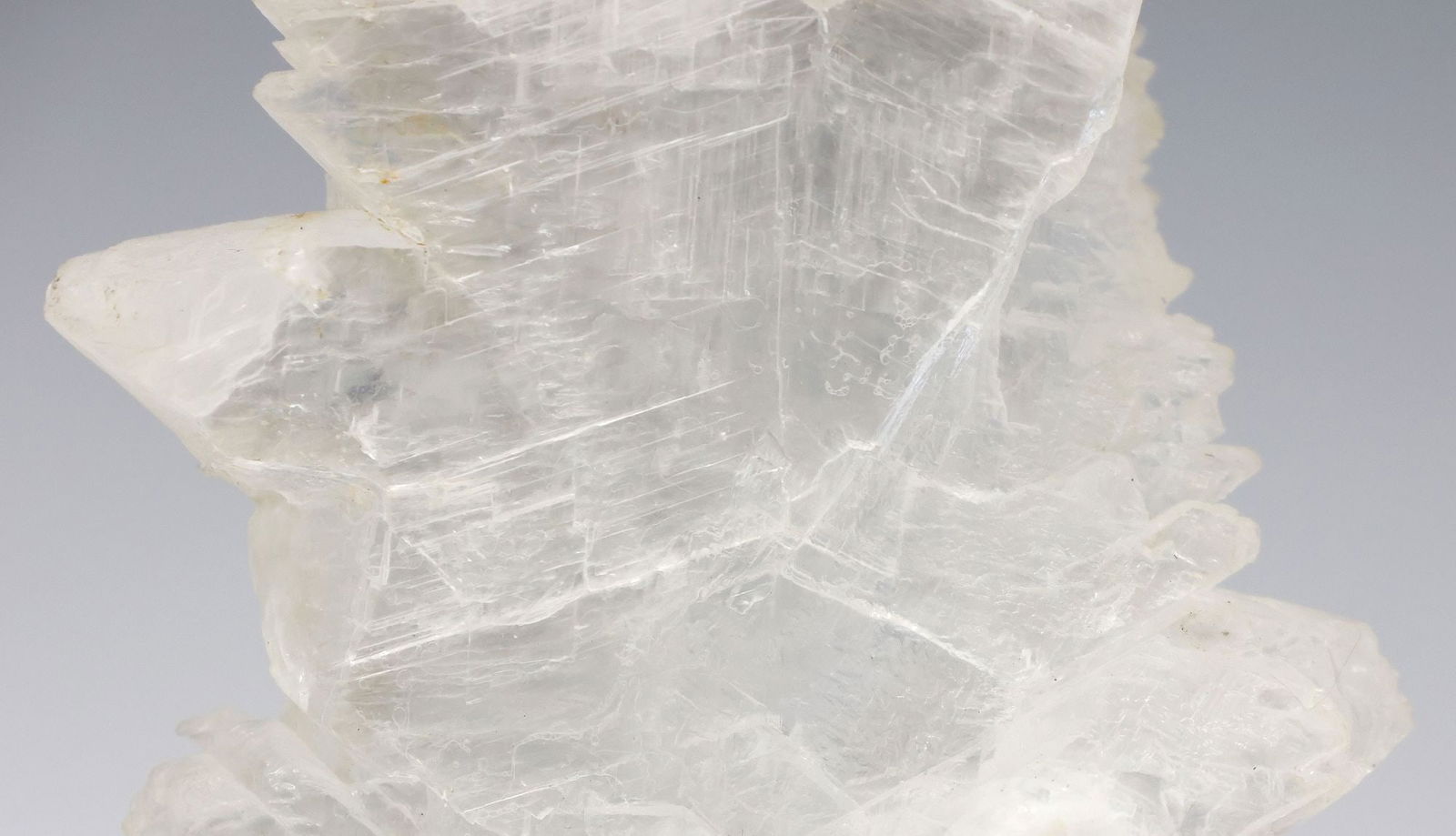 GEOLOGICAL FISHTAIL SELENITE SPECIMEN ON MARBLE BASE - 2