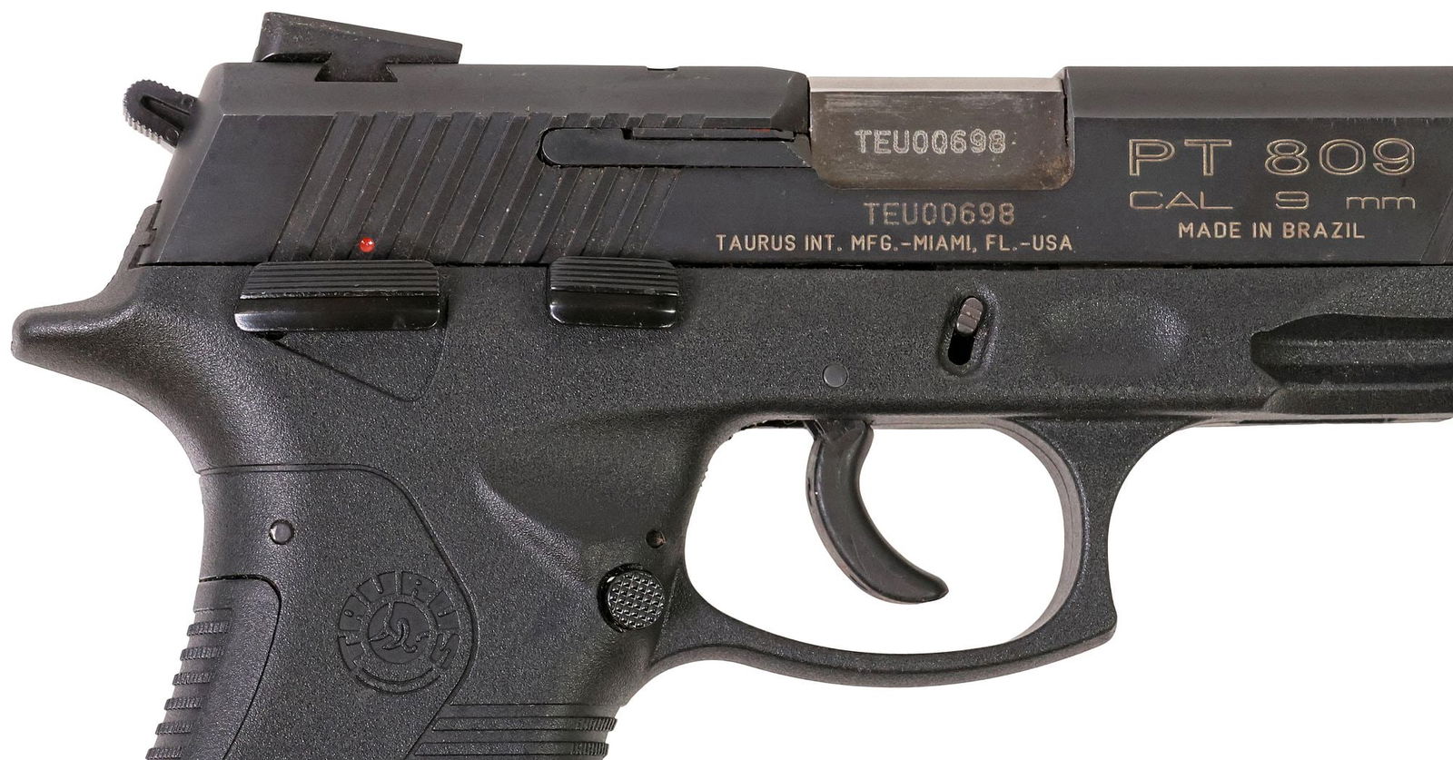 TAURUS PT809 DA 9MM PISTOL: Taurus PT 809 Pistol, double action, 9mm caliber, black finish, steel slide, polymer frame, 4" barrel, adjustable white dot front and rear sights, lower front accessory rail, ambidextrous thumb