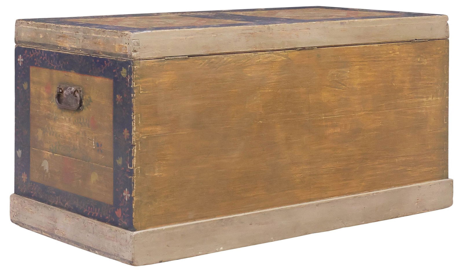 LARGE EASTERN EUROPEAN POLYCHROME PAINTED WEDDING TRUNK - 5