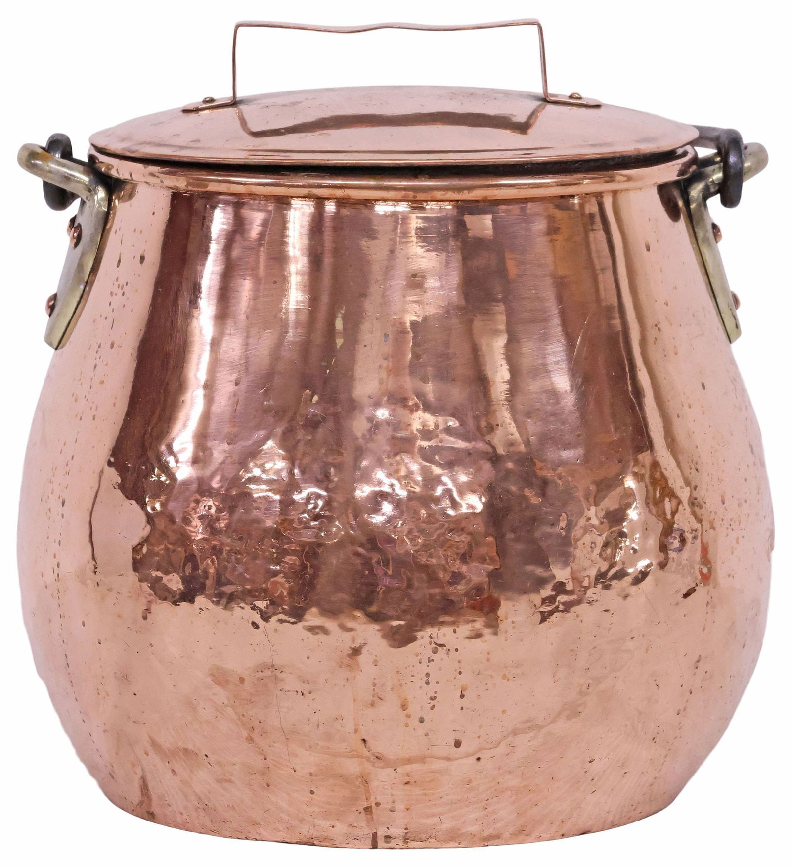 ENGLISH COPPER & BRASS COVERED POT WITH HANDLE: English copper and brass lidded pot/ bucket, 19th c., having bulbous body with iron swing handle, approx 12.5"h, 14.5"w, 14.5"d, 12lbs