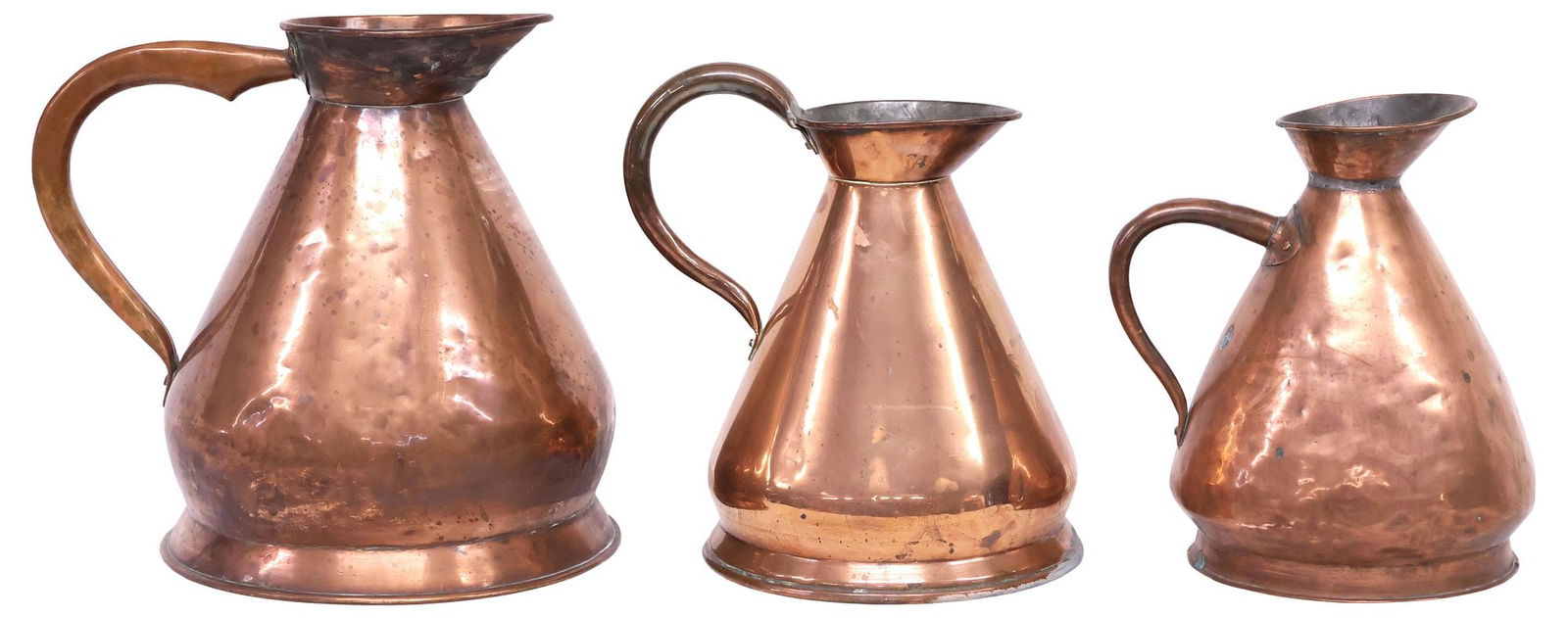 (3) ENGLISH COPPER 2 & 1 GALLON HARVEST JUGS/ MEASURES (1 of 8)
