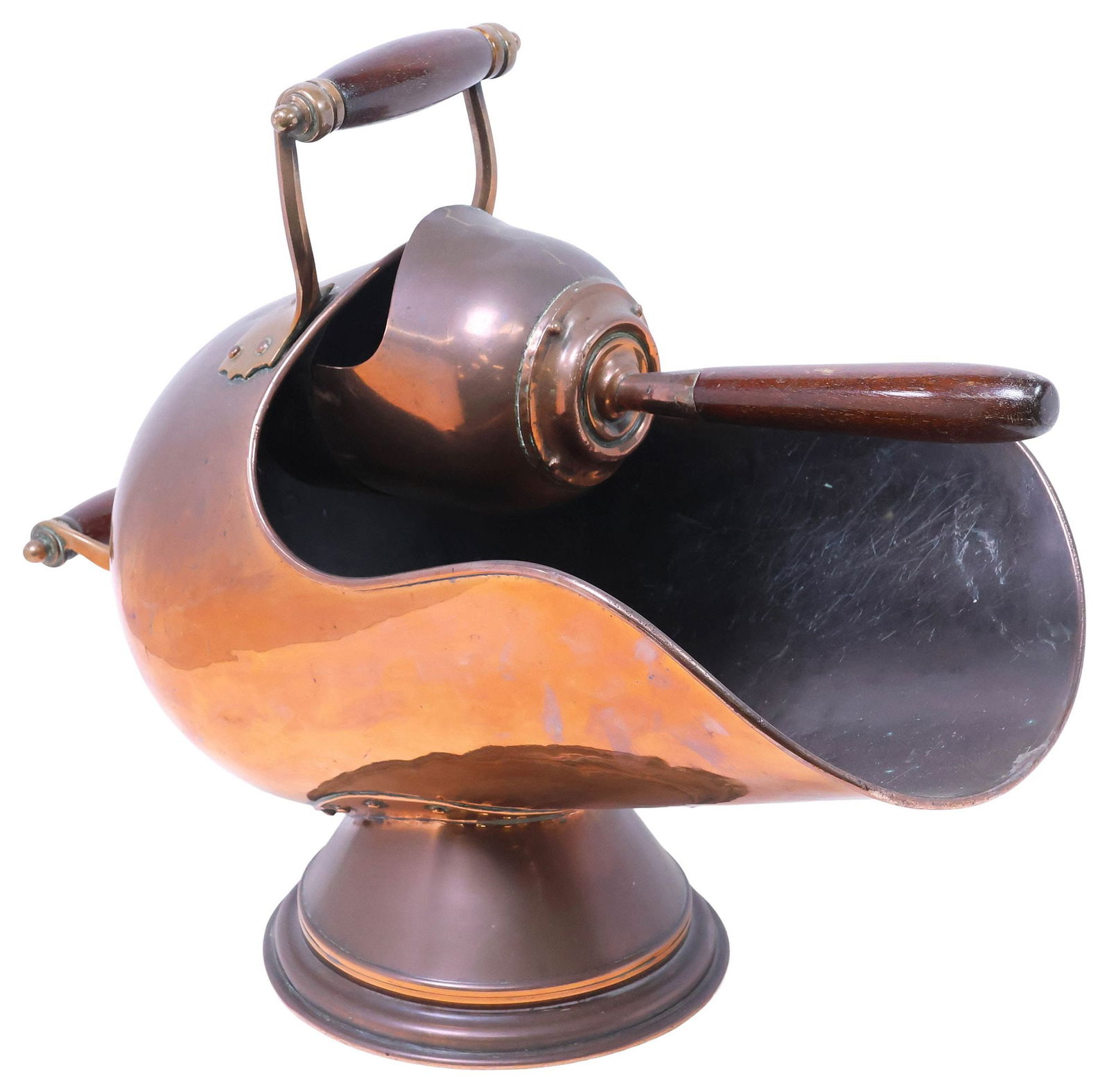 ENGLISH VICTORIAN COPPER COAL SCUTTLE WITH SCOOP (1 of 4)