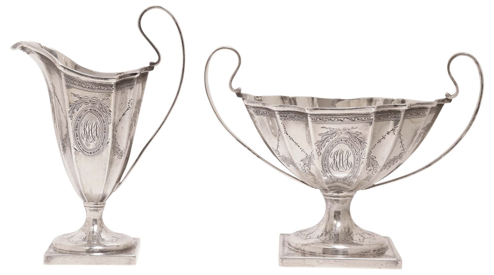 (2) AMERICAN THEODORE B. STARR STERLING SILVER CREAMER & SUGAR BOWL (1 of 5)