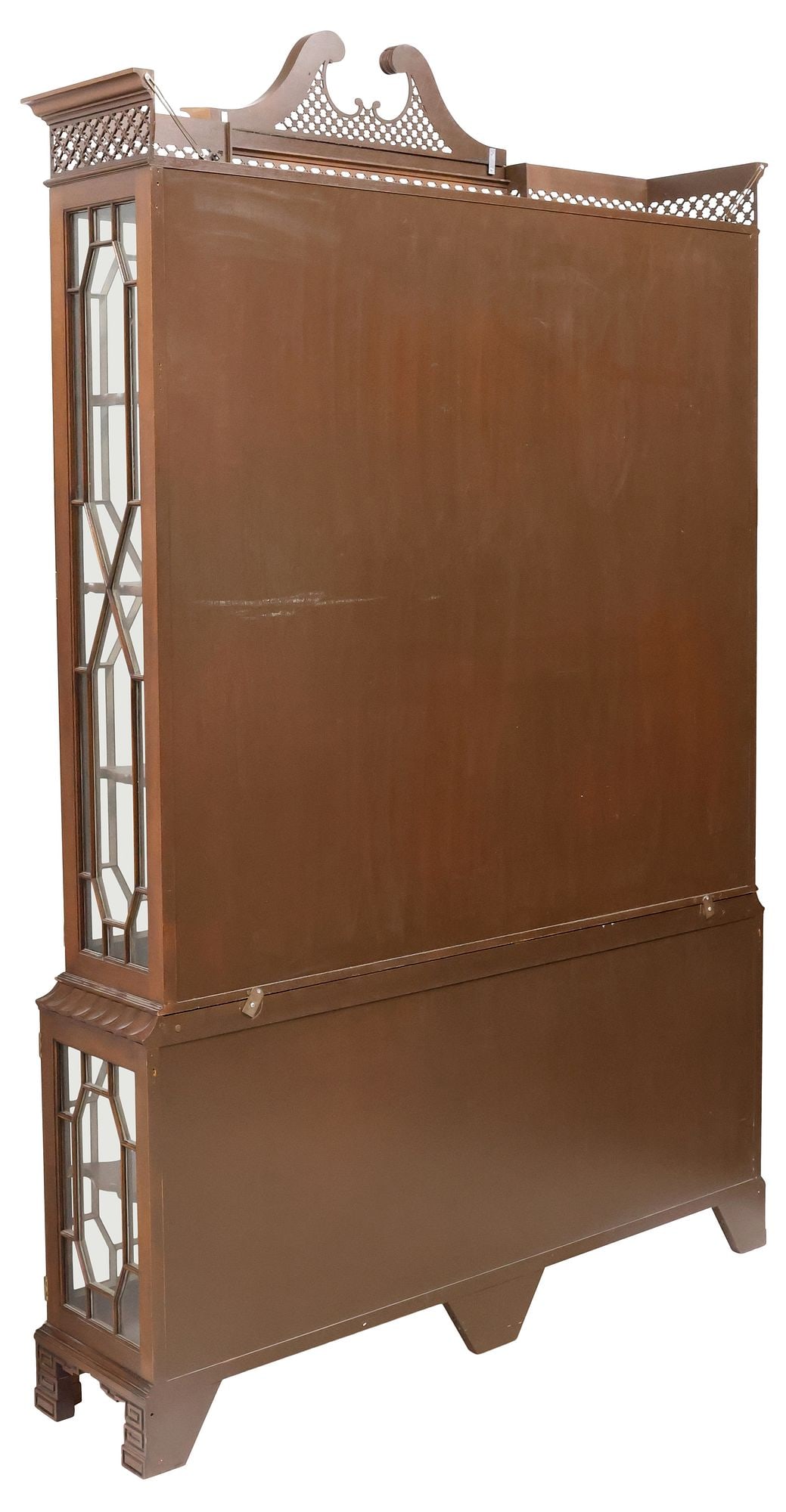 BAKER (ATTRIB.) CHINESE CHIPPENDALE STYLE MAHOGANY BREAKFRONT DISPLAY CABINET - 3