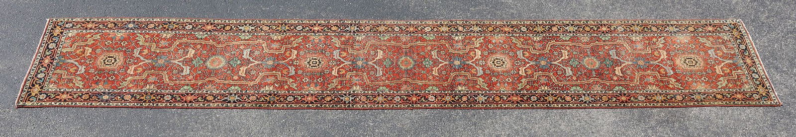 ESTATE HAND-TIED HERIZ RUNNER, INDIA, 15'7" X 2'10": Estate hand-tied Heriz runner, India, retaining scanned copy of a certificate of authenticity issued by Bijan, Austin, Texas, approx 15'7"l, 2'10"w **Please Note: All of the rugs offered in this aucti