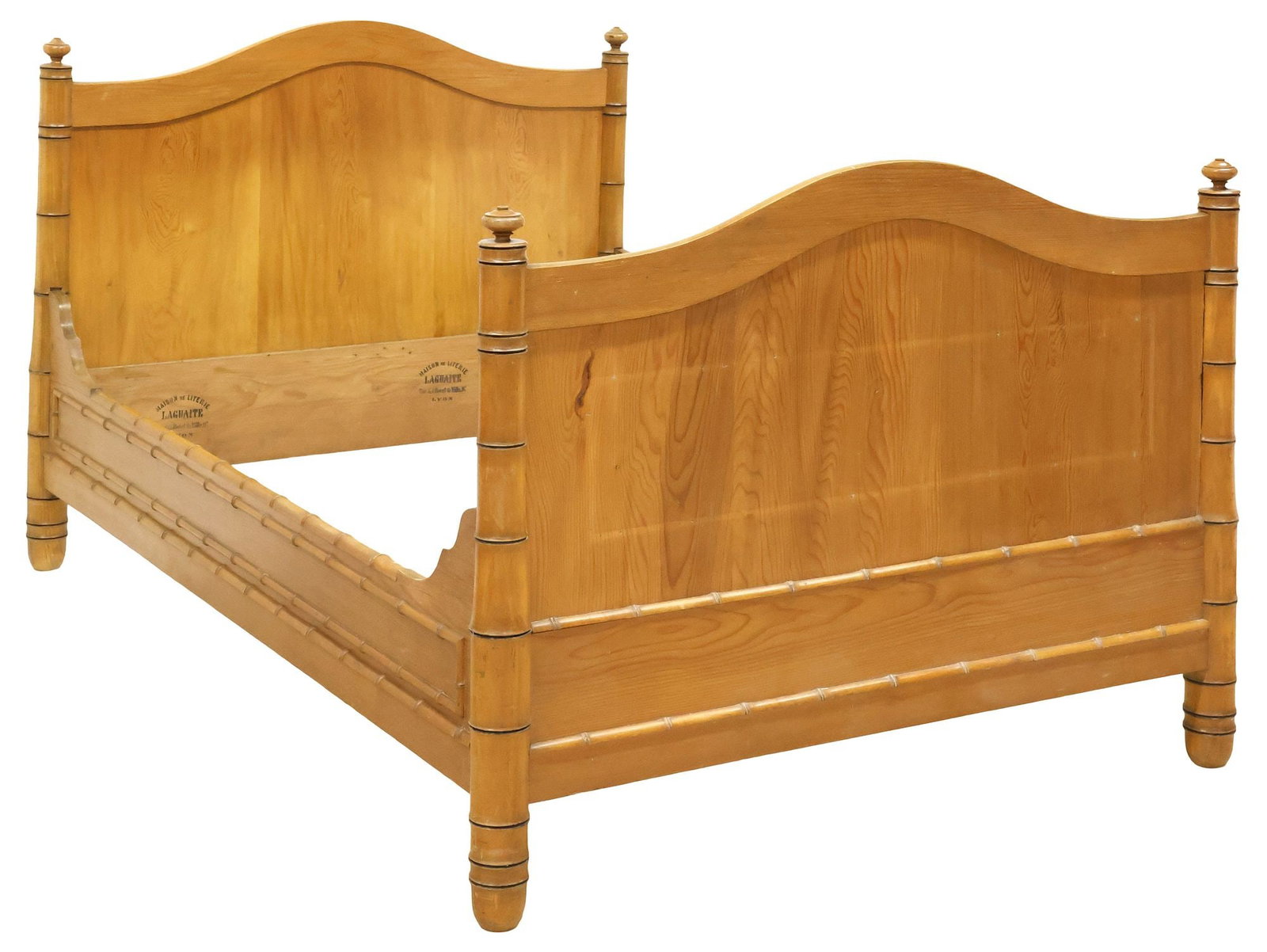 MAISON DE LITERIE PINE & TURNED FAUX BAMBOO BED (1 of 4)