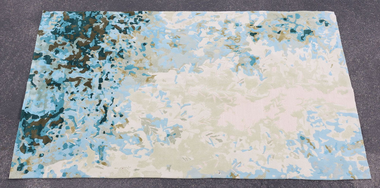CONTEMPORARY ROCHE BOBOIS 'MISTY' WOOL & SILK DESIGNER RUG, 11'5" X 8': Contemporary designer "Misty" rug, Roche Bobois, hand-tufted wool and silk pile, approx 11'5" X 8' **Provenance: Treasures from the vaults of a Dallas designer** **Please Note: All of the rugs offered