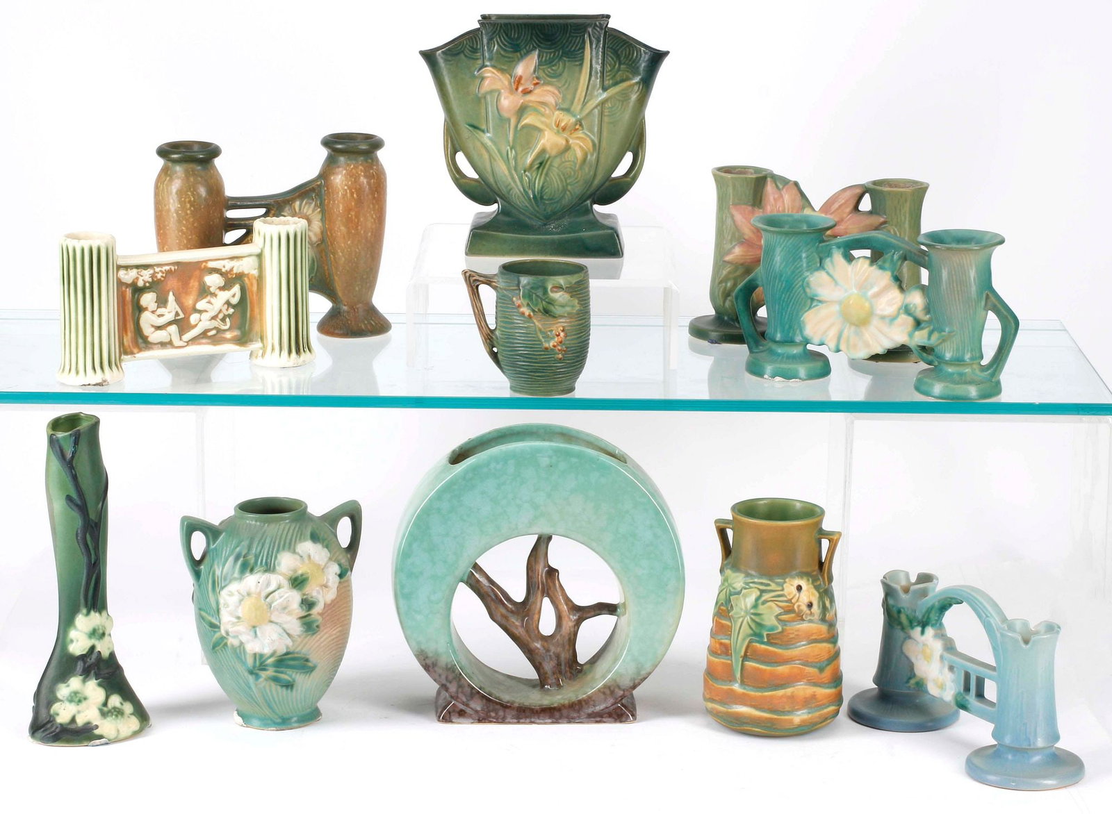 (11) AMERICAN ROSEVILLE ART POTTERY TABLEWARE & VASES (1 of 6)