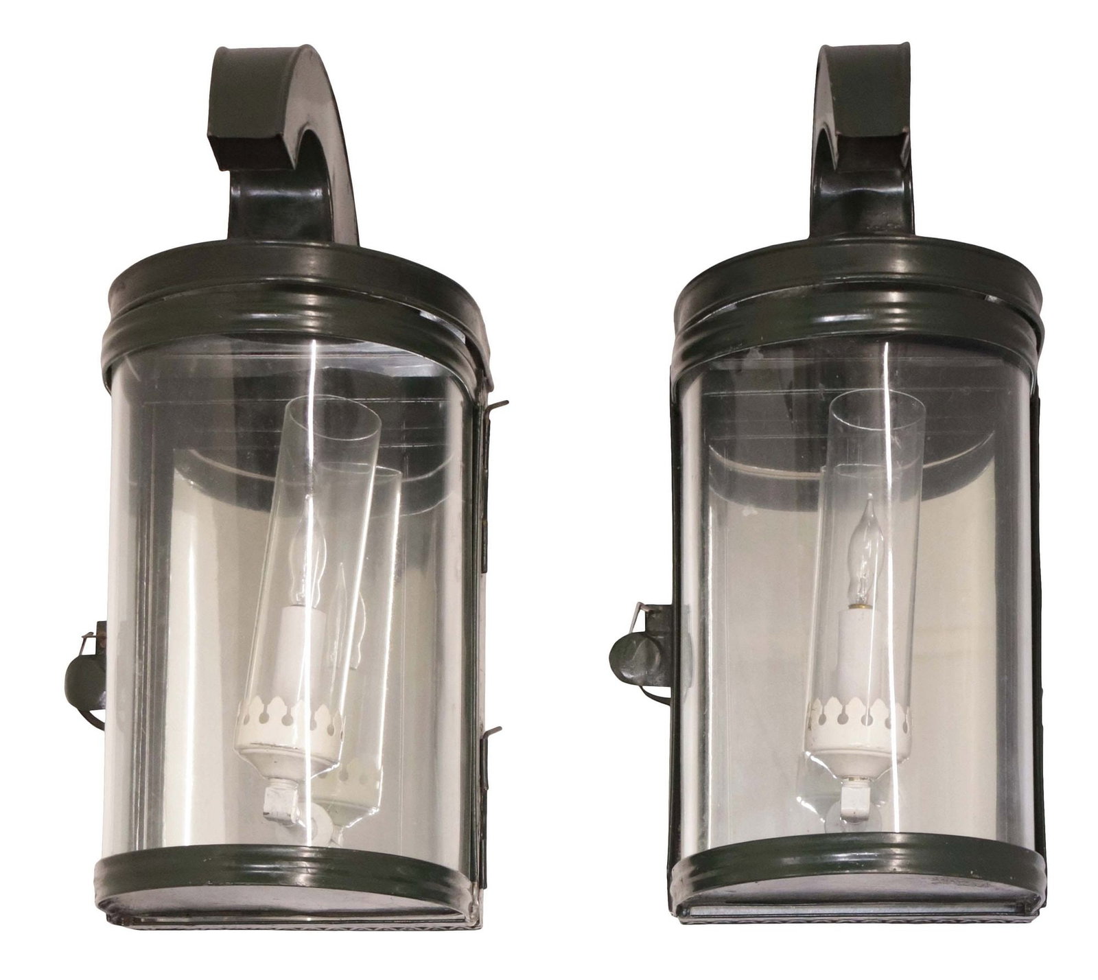 (2) CONTINENTAL TOLE PAINTED SINGLE LIGHT LANTERN WALL SCONCES (1 of 3)