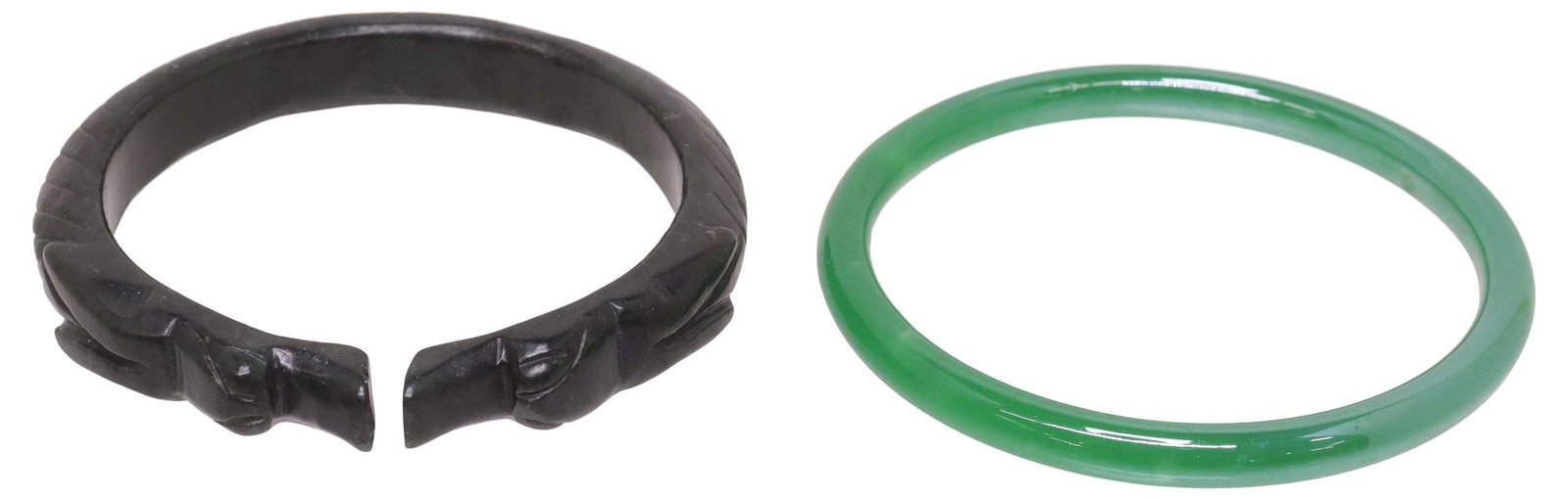 (2) CHINESE GREEN HARDSTONE BANGLE BRACELETS, 1 WITH CARVED DRAGONS (1 of 4)