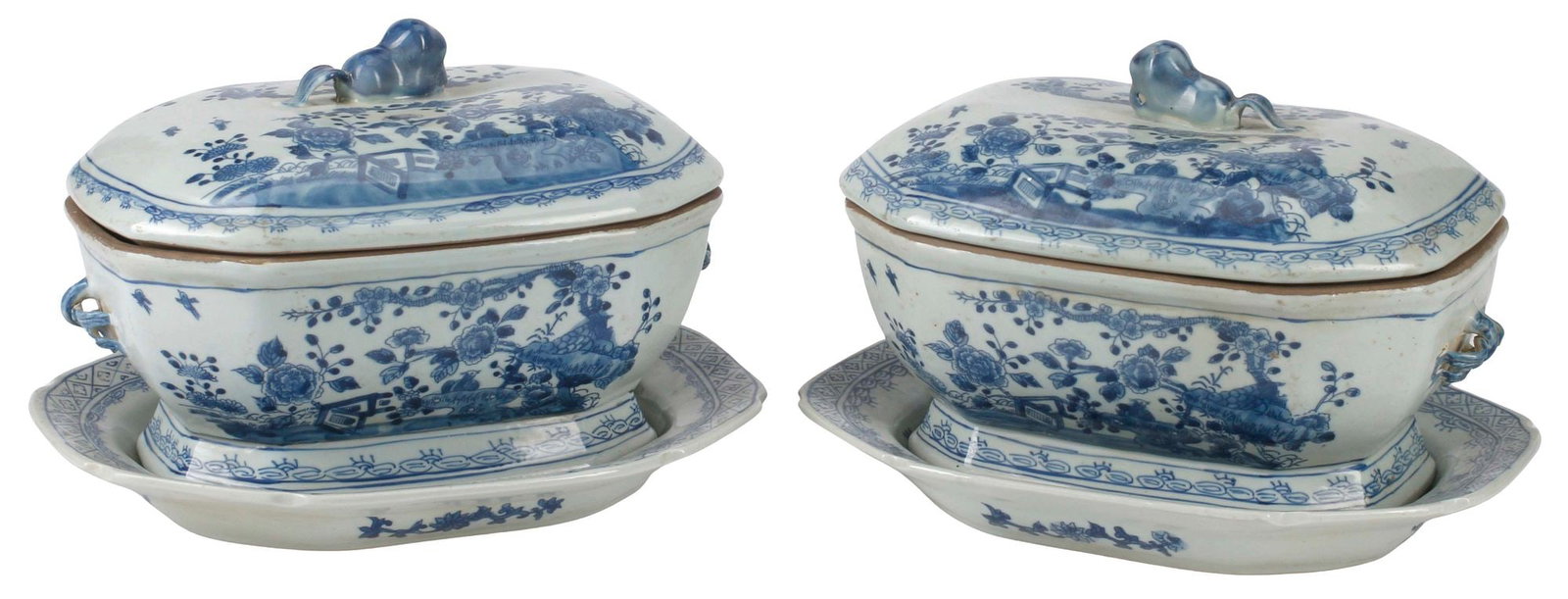 (2) CHINESE EXPORT STYLE BLUE & WHITE COVERED TUREENS & UNDERPLATES (1 of 6)