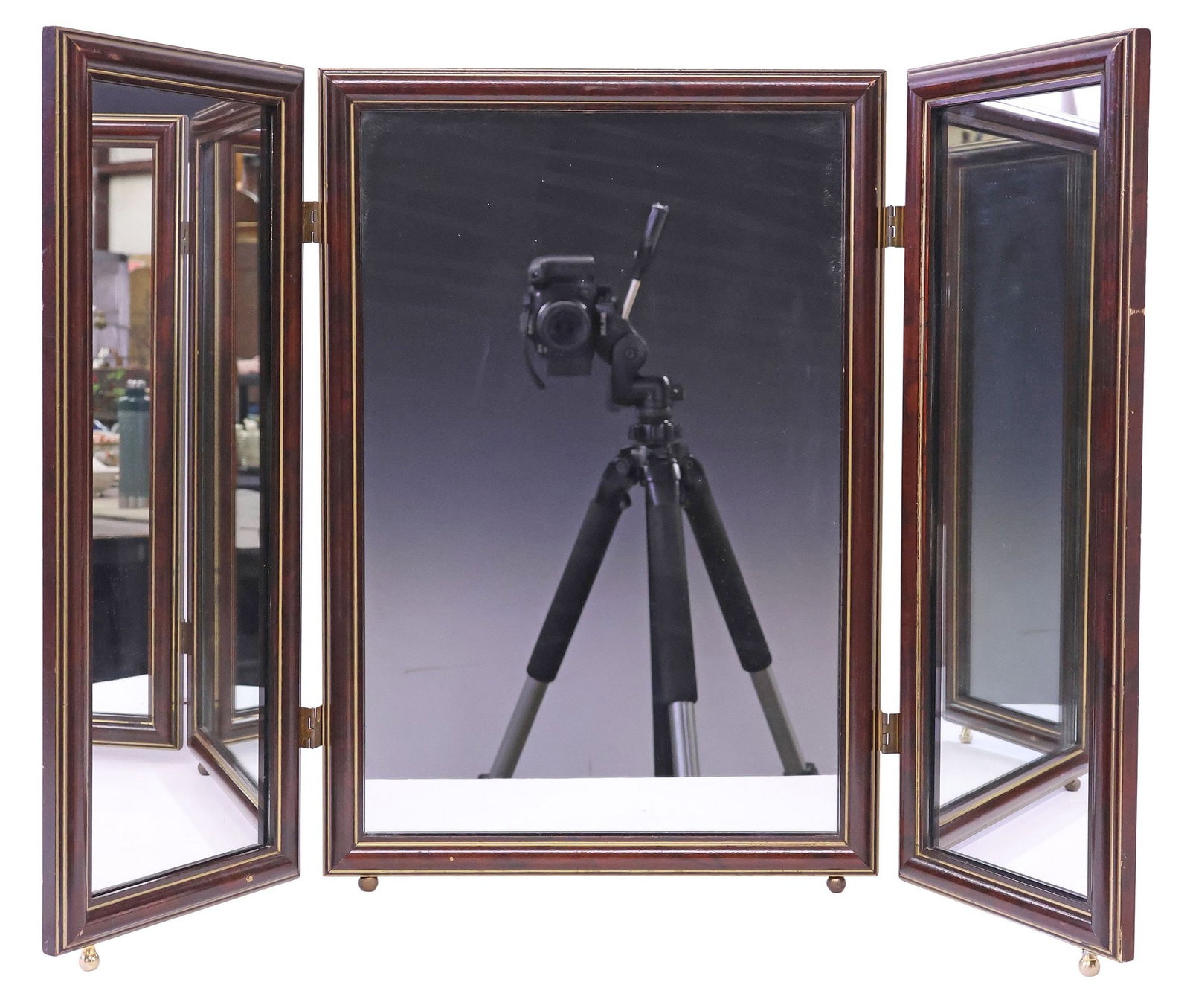 RECTANGULAR PARCEL-GILT TRIFOLD TABLE-TOP VANITY MIRROR - 2