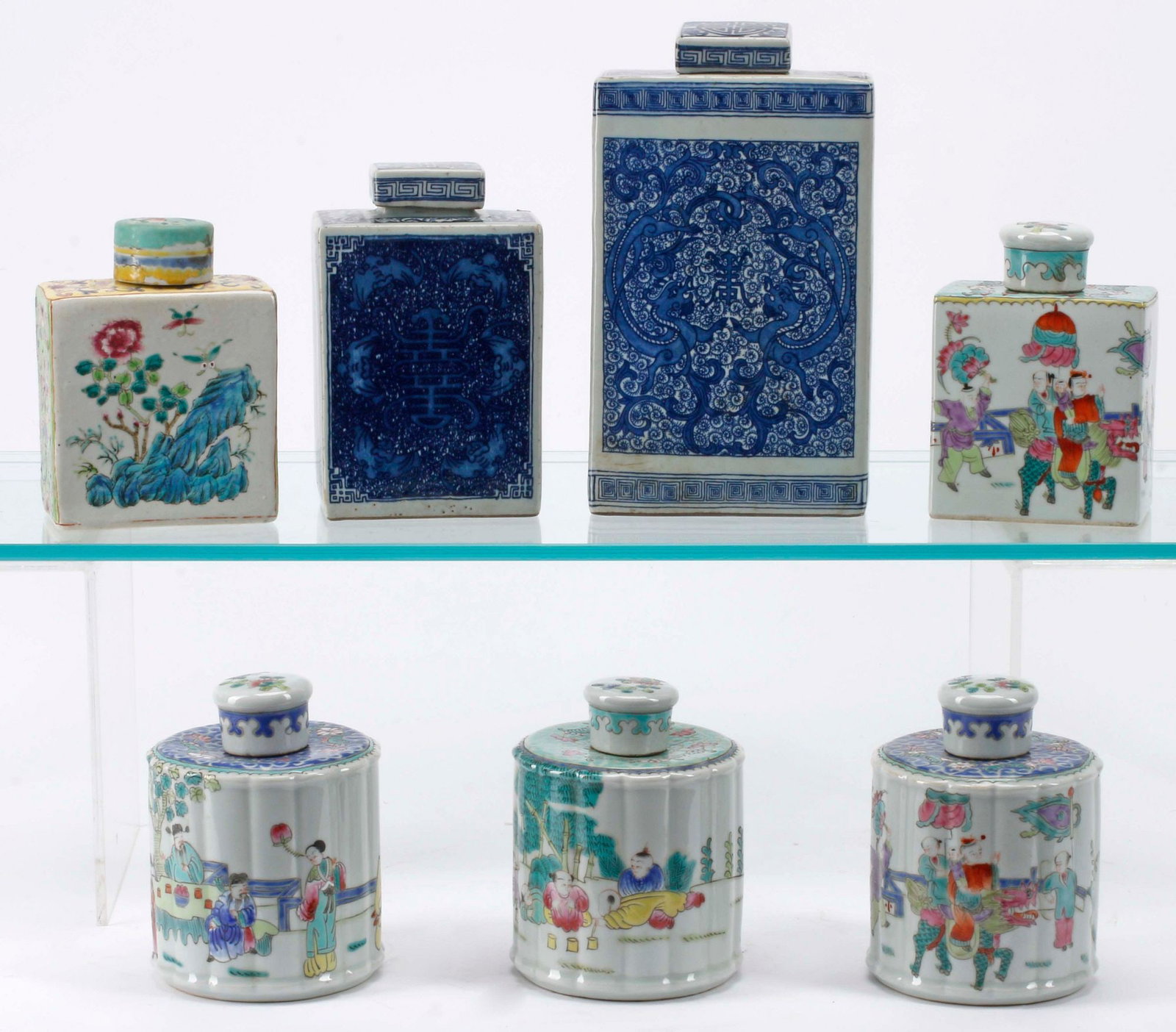 (7) CHINESE FAMILLE ROSE & BLUE AND WHITE PORCELAIN TEA CADDIES (1 of 5)