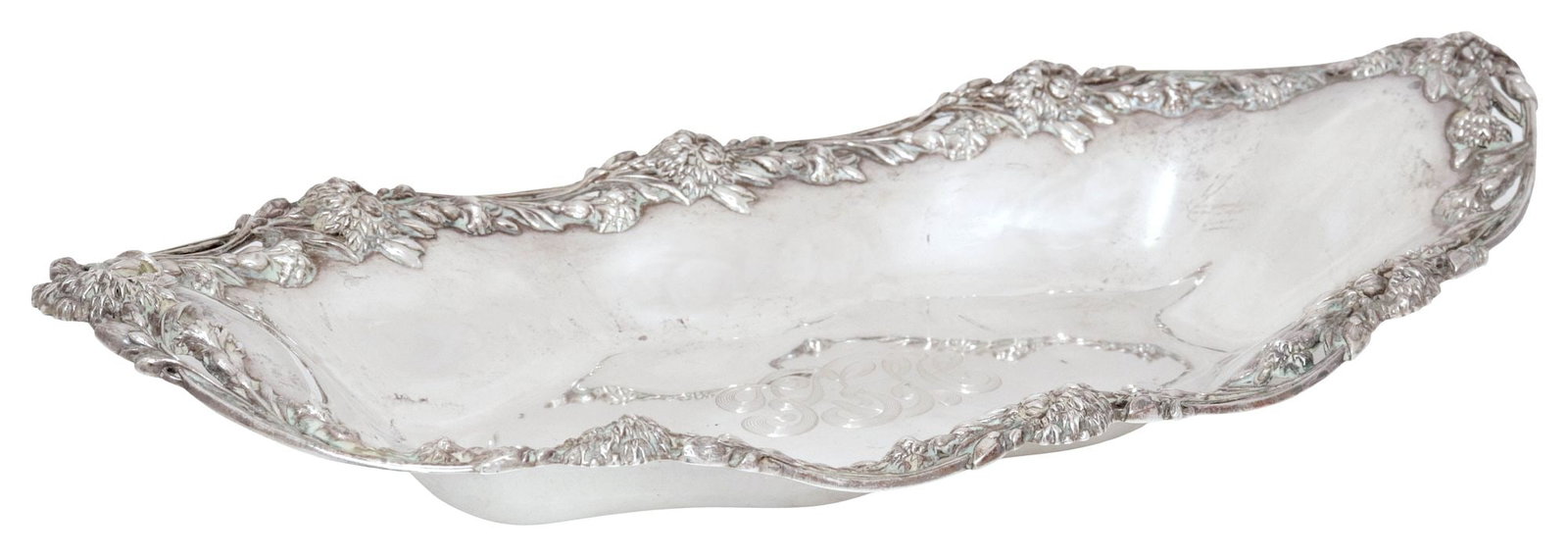 AMERICAN BAILEY BANKS & BIDDLE STERLING SILVER FLORAL BREAD TRAY (1 of 8)
