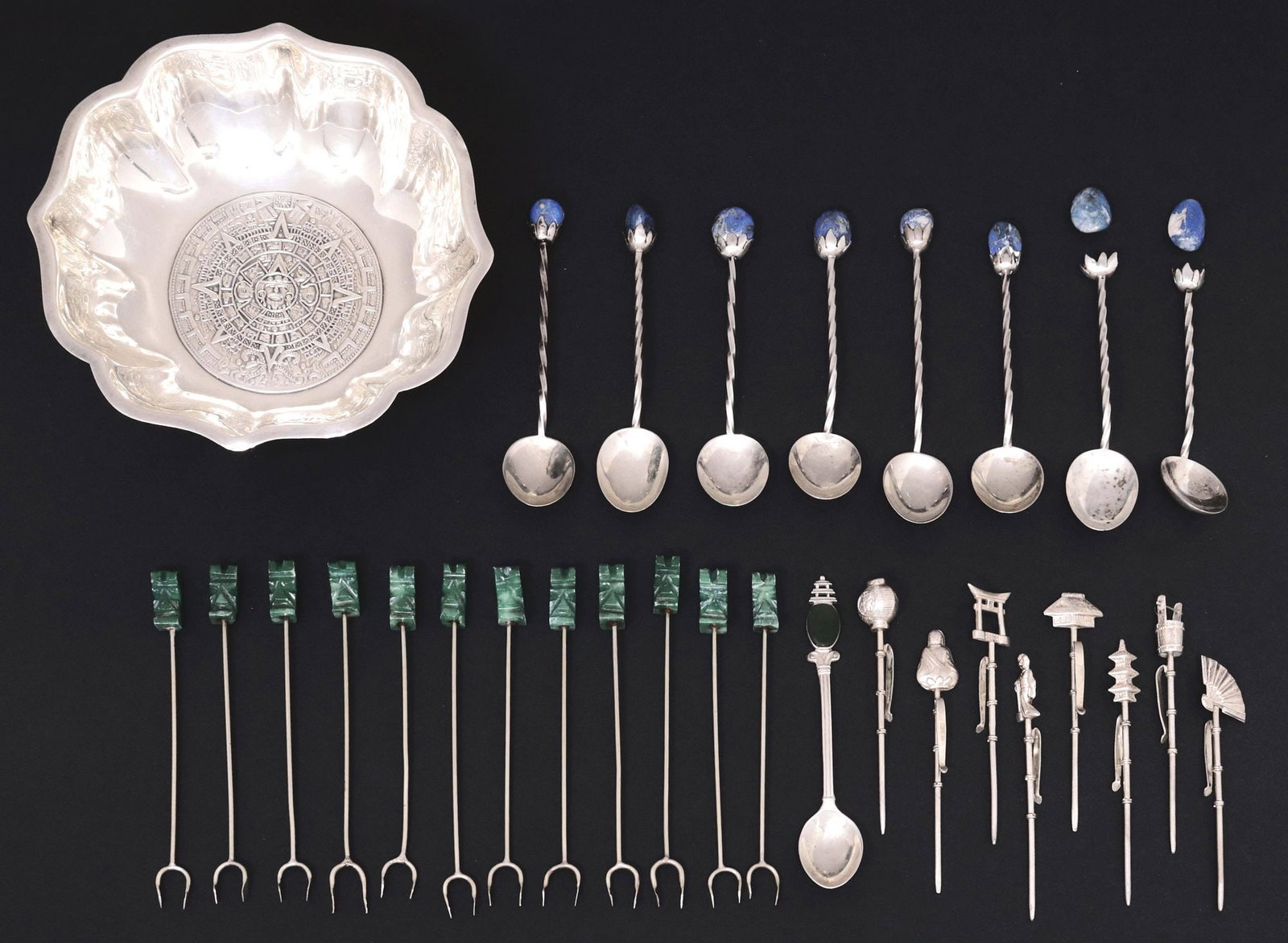 (30) COLLECTION OF SILVER SOUVENIR UTENSILS & MEXICO AZTEC SUN MOTIF BOWL (1 of 8)