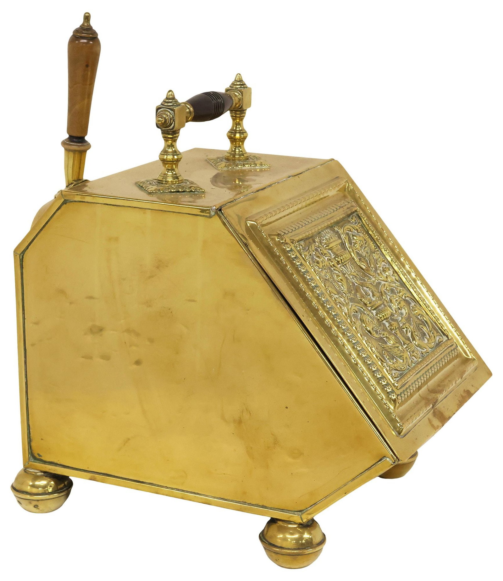 ENGLISH VICTORIAN BRASS REPOUSSE COAL BIN WITH SCOOP (1 of 5)