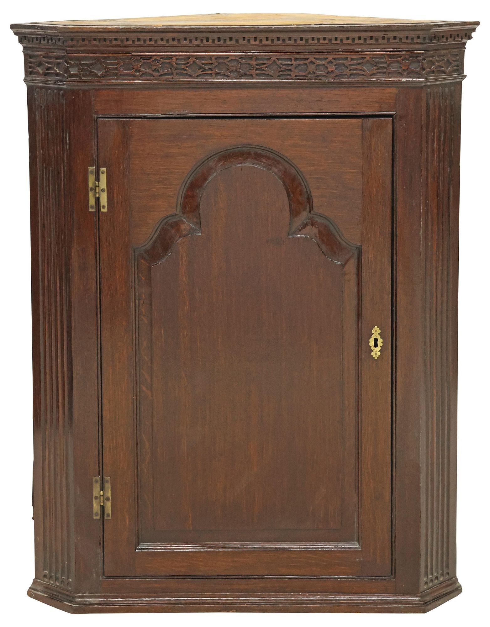 ENGLISH GEORGIAN PERIOD CARVED OAK WALL-MOUNTED CORNER CABINET (1 of 5)