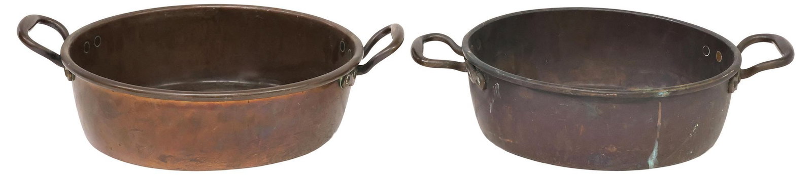 (2) ENGLISH VICTORIAN COPPER HANDLED PANS / KETTLES (1 of 6)
