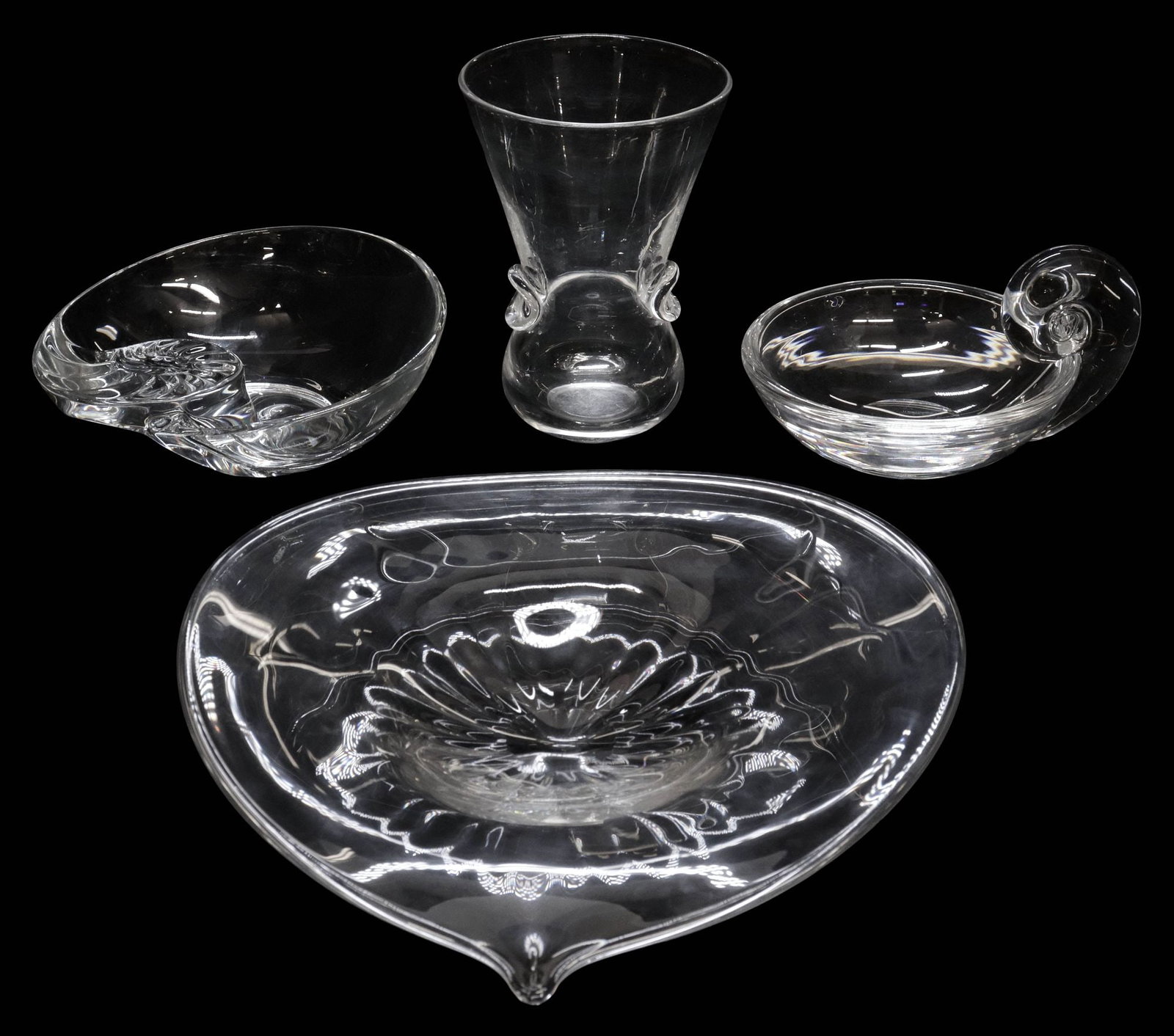 (4) STEUBEN ART GLASS 'SIGNET' VASE & TABLEWARE (1 of 5)