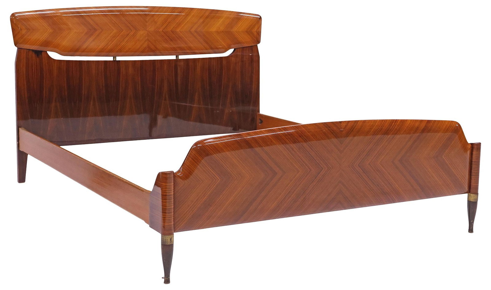 ITALIAN MID-CENTURY MODERN LACQUERED ROSEWOOD BED: Italian mid-century modern rosewood bed, c.1950s, curvilinear matched veneer head and foot boards, joined by straight rails, on tapered legs, ending on brass cap feet, exterior: approx 43"h, 82"l, 67"