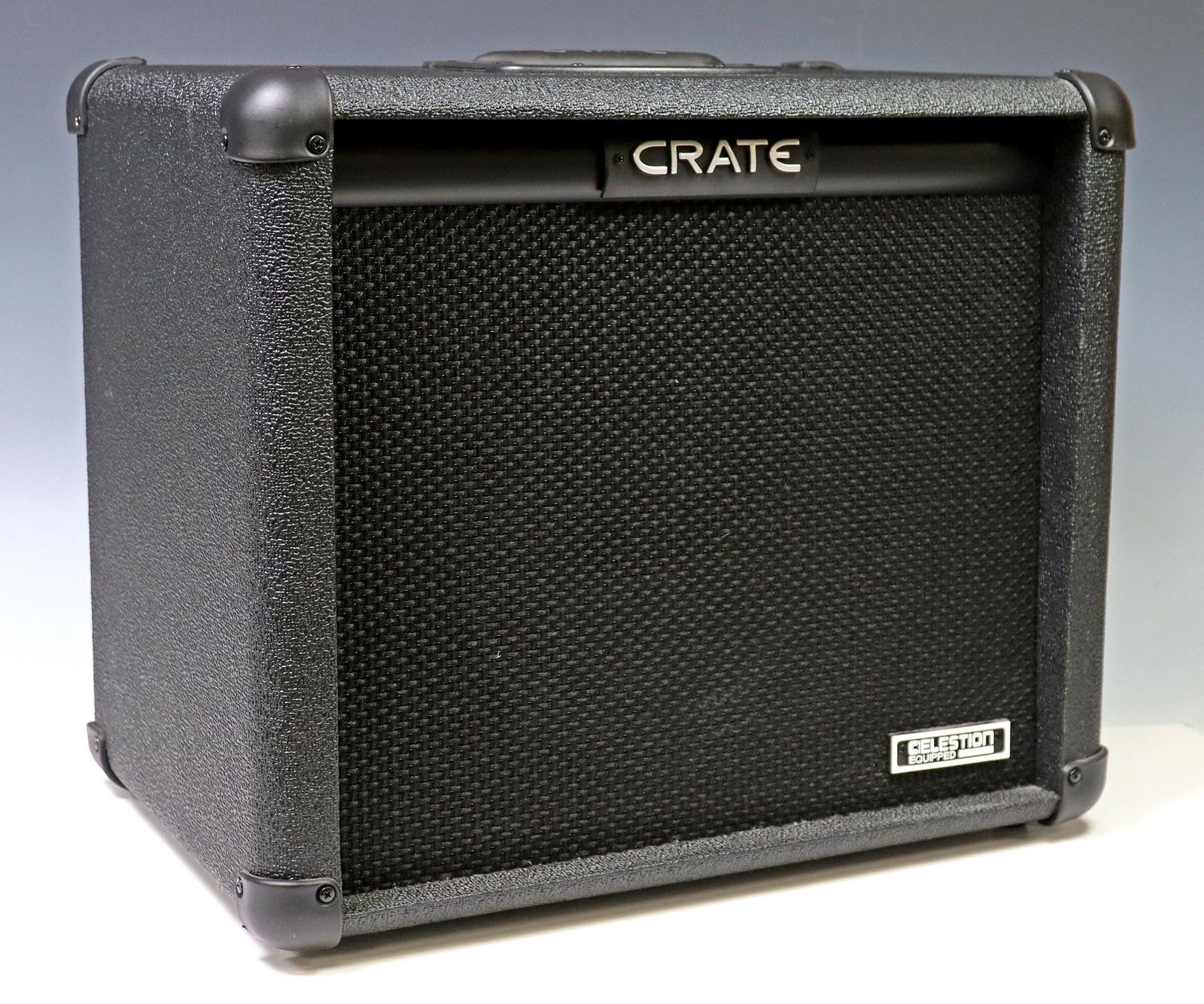 CRATE SPEAKER CABINET: Crate GT112SL 1x12 speaker cabinet, Celestion 12" speaker, Tested - Working, approx 17.5"h, 20"w, 13.25"d, 35.25lbs **Provenance: From the personal collection of Gary Woodcock